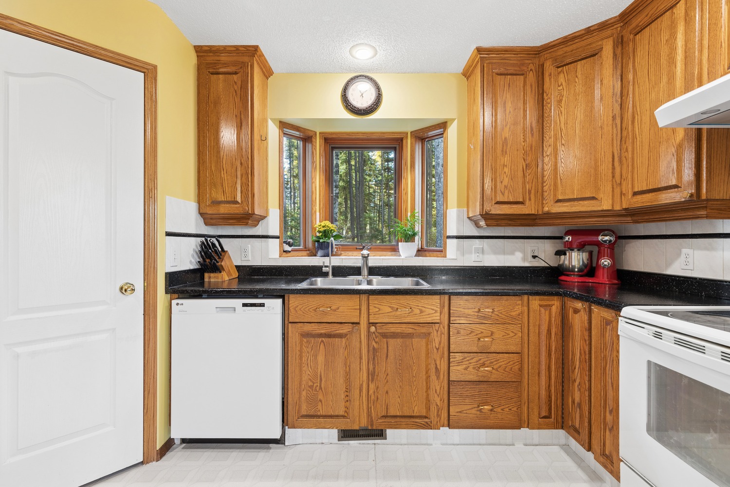 Photo of 79 Meadow View Road Bragg Creek