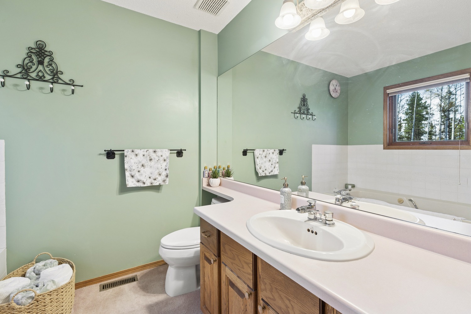 Photo of 79 Meadow View Road Bragg Creek