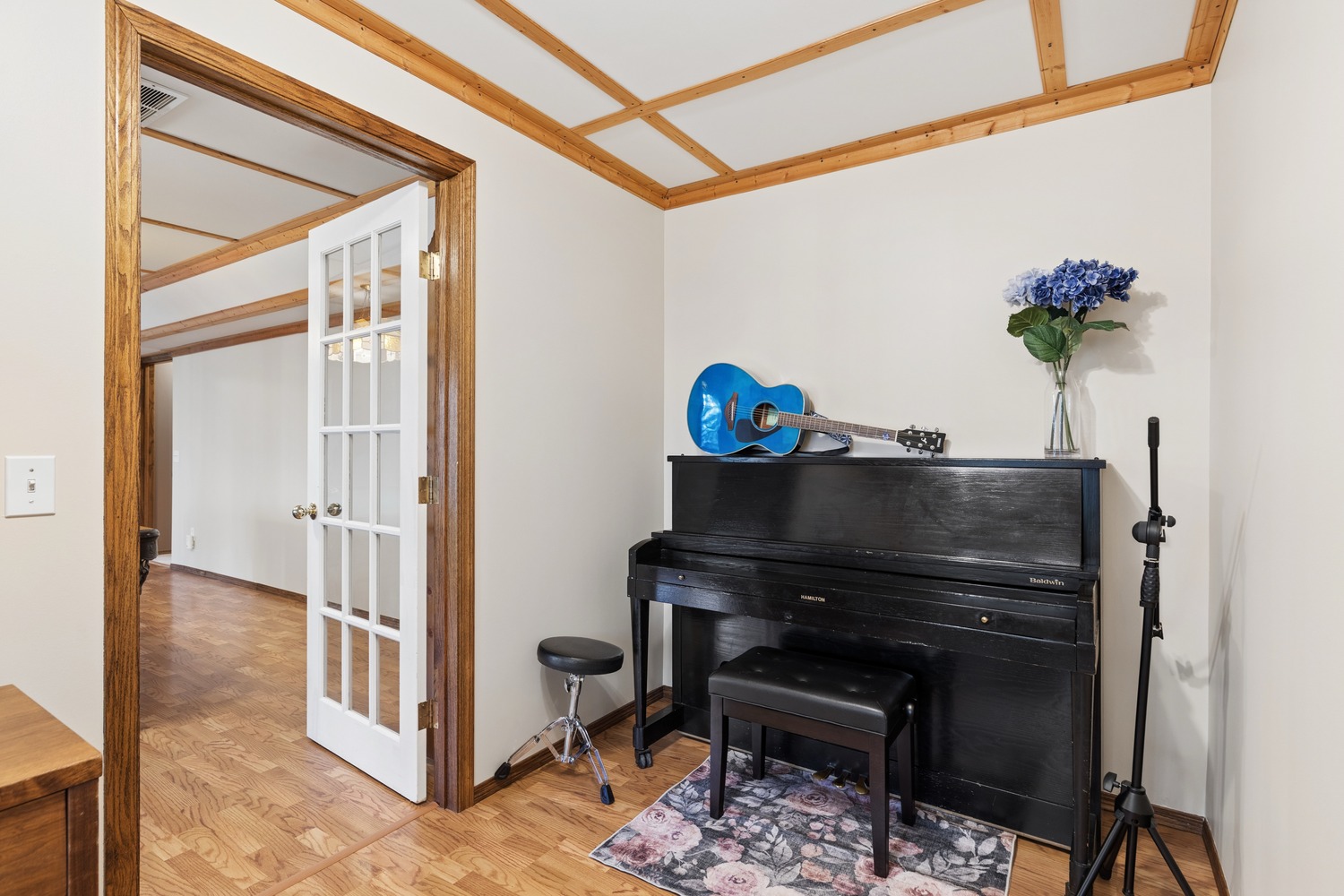Photo of 79 Meadow View Road Bragg Creek