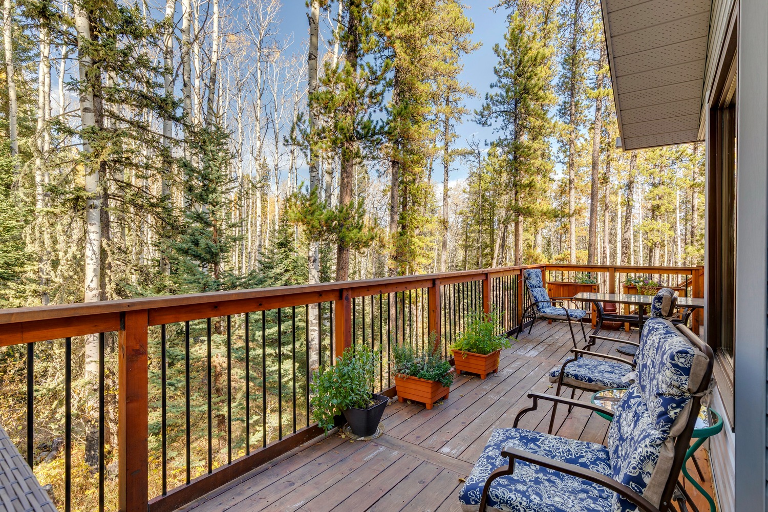 Photo of 79 Meadow View Road Bragg Creek
